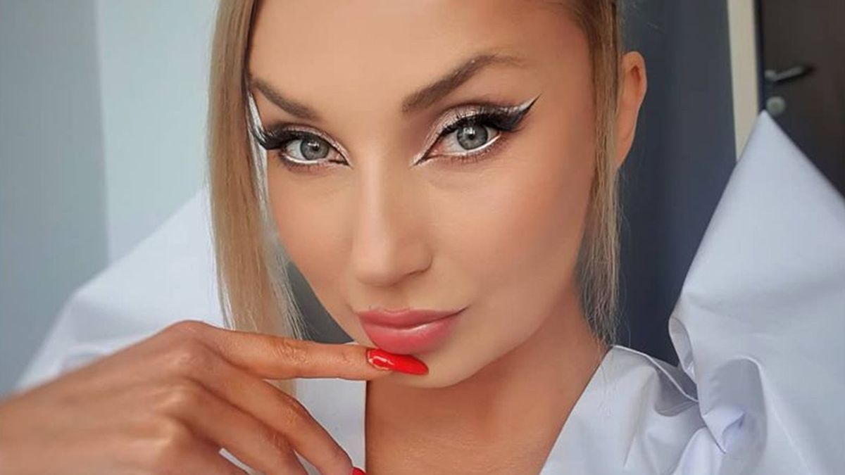 Zmysłowa Cleo rozpuściła włosy i rozgrzała wyobraźnię sesją w bieliźnie. Rzadko można zobaczyć ją w tak odważnym wydaniu. Wygląda HOT