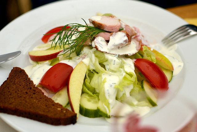 10 produktów spożywczych wspomagających odchudzanie