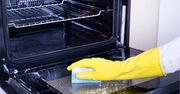 Jak doczyścić piekarnik? Wcale nie potrzeba do tego chemii
