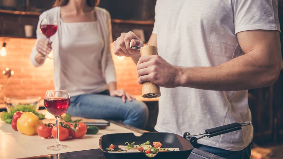 Przydatne gadżety do domu sprawiają, że obowiązki domowe stają się czystą przyjemnością