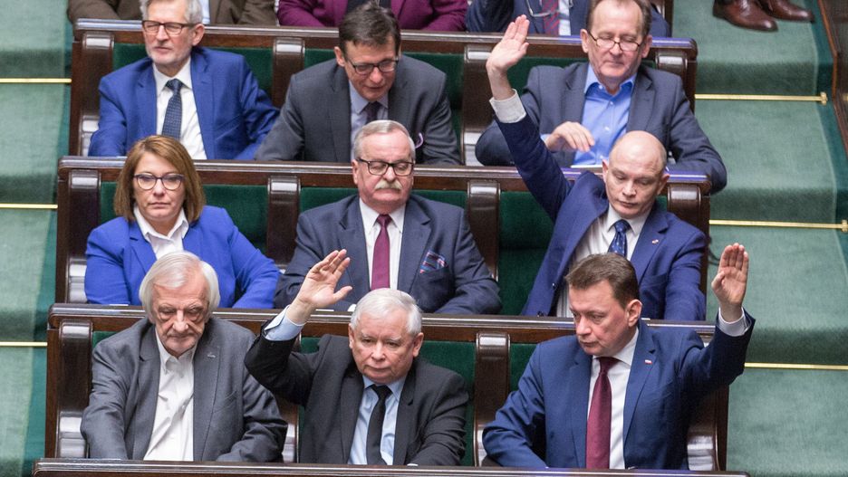 Głosowanie posłów w sprawie sędziów KRS