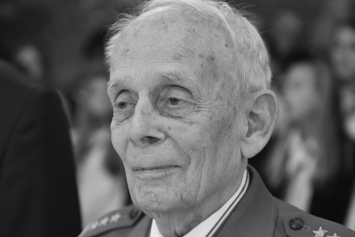Nie żyje żołnierz AK gen. Tadeusz Bieńkowicz. Miał 96 lat