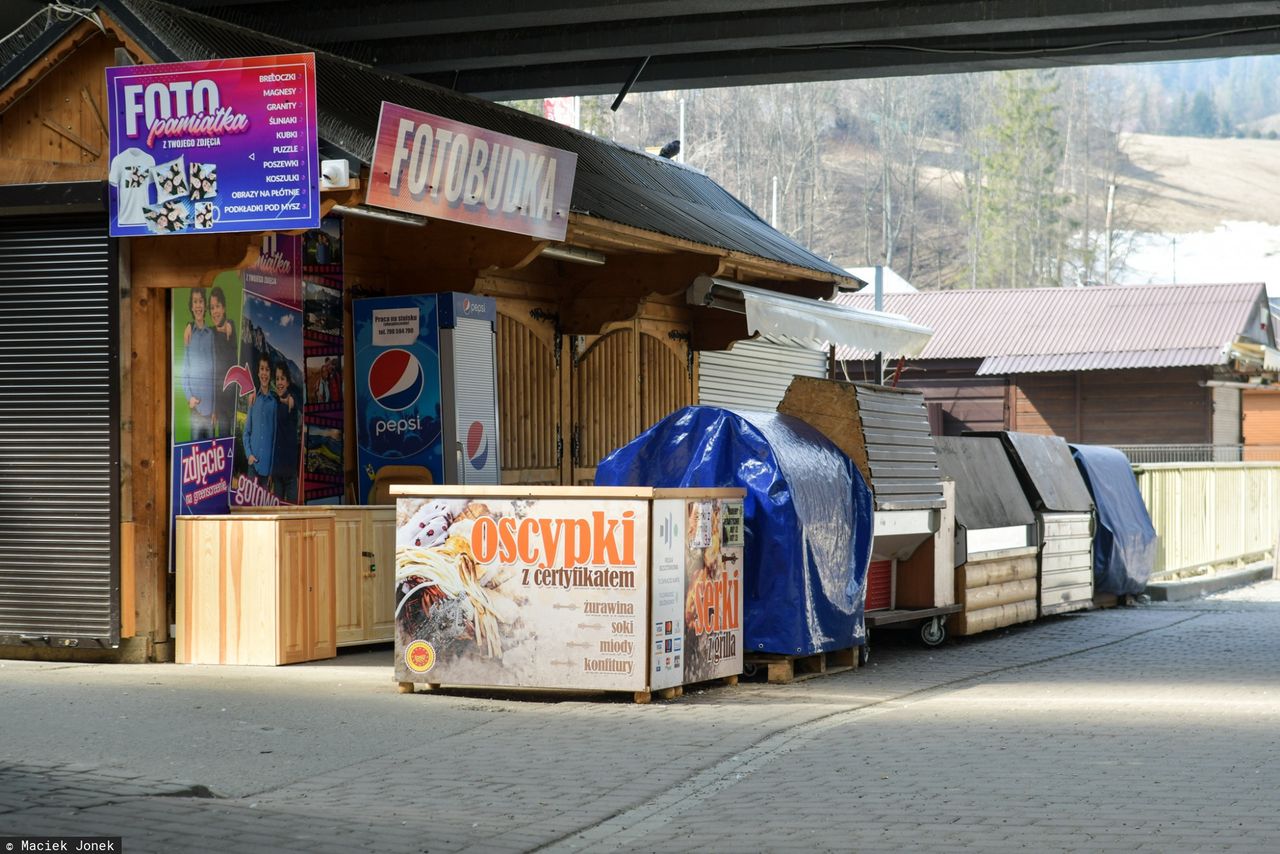 Czasowe zwolnienie ze składek na ZUS. "Istotne dla branż, które są wyłączone z funkcjonowania"