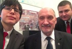 MON potwierdza: Edmund Janniger, młody asystent Antoniego Macierewicza, nie pracuje już w resorcie