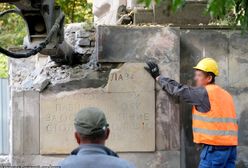 Pomnik Wdzięczności Żołnierzom Armii Radzieckiej znika. Protest MSZ Rosji