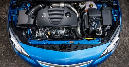 Opel Astra OPC: stąd dobywa się moc