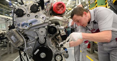 Daimler będzie produkował silniki w Polsce. Umowa została podpisana