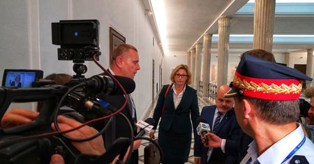 Afera szefa NIK. Małgorzata Motylow przejmuje stery. Marian Banaś wskazał "następczynię", w PiS jej nie znają