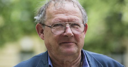 Michnik boi się o swoje bezpieczeństwo. "Mogą mi coś podrzucić"