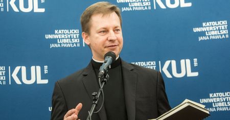 Episkopat zabrał głos ws. zmian w ordynacji do PE. "Dominujące partie nie mogą traktować swojej pozycji jako przywileju"
