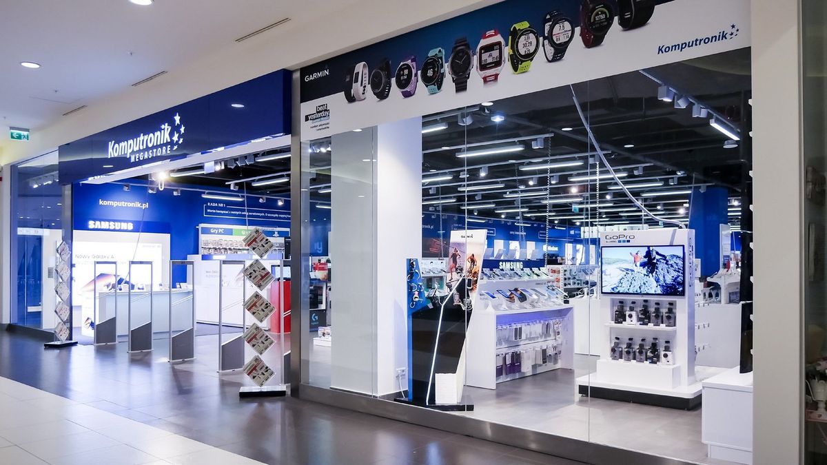 Problemy Komputronika. Skarbówka nakłada gigantyczną karę, firma szykuje się na zwolnienie nawet 1/5 załogi