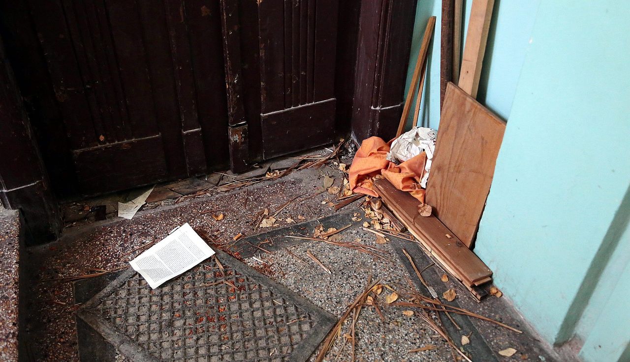 Nowy telewizor: 100 zł, lodówka: 20 zł. O tych licytacjach wiedzieli nieliczni