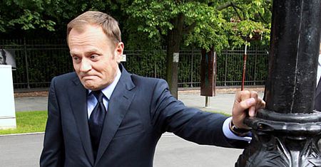 Tusk na spacerze
