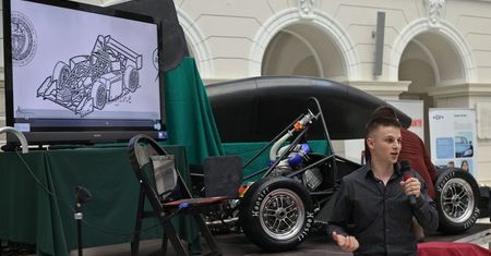 Politechniki górą
