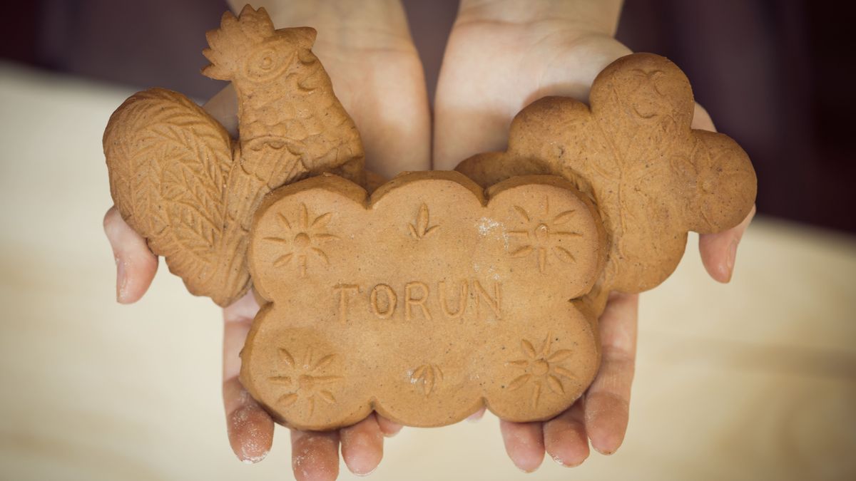 Katarzynki to najchętniej kupowane pierniki w Polsce. Według legendy to dwa serca połączone obrączkami.