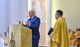 Pierwszy Caritas już wydał nagrodę od polityka. Nareszcie dobry uczynek w żenującej aferze