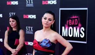 Mila Kunis w zaawansowanej ciąży na czerwonym dywanie