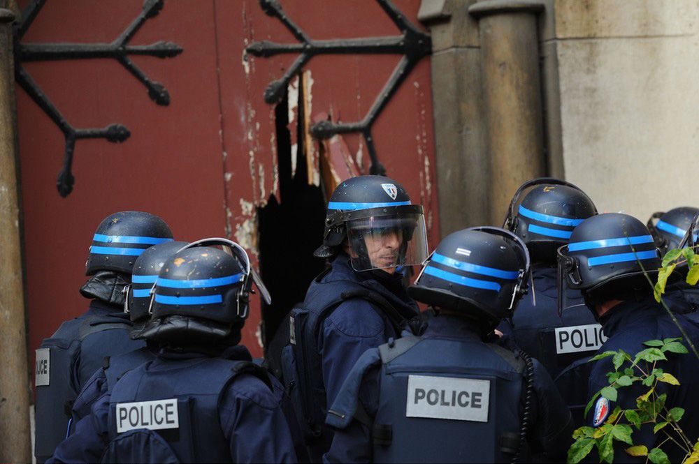 Operacja policji w Saint-Denis