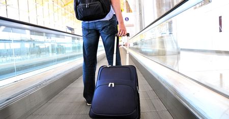 Polscy turyści utknęli w Izraelu. Wcześniej w ich samolocie pękła szyba