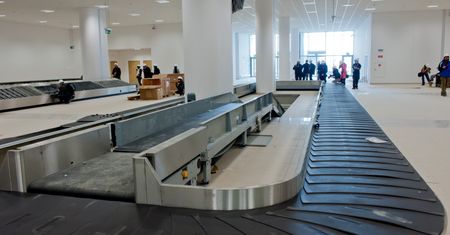 Daleko stąd nie polecisz. Łódzkie lotnisko na finansowej kroplówce