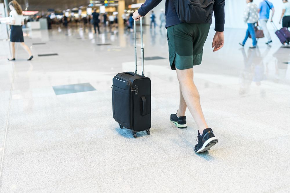 Niektóre linie lotnicze mają zaostrzone restrykcje dotyczące ubioru pasażerów