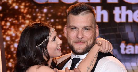 Popek ma nowy biznes. Zbija na nim fortunę