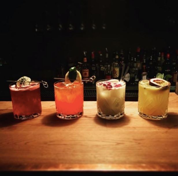 Drinki z owoców i ziół.