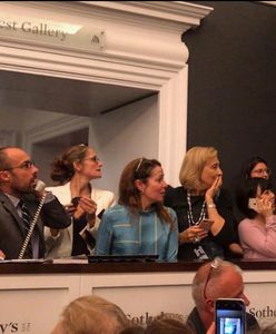 Banksy zakpił z koneserów. Obraz kupiony za ponad milion funtów uległ samozniszczeniu