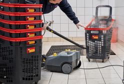 Koronawirus każe zapytać o czystość. Biedronka pokazała, jak myje wózki