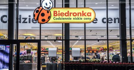 Biedronka idzie jak burza. Zyski poszybowały w górę