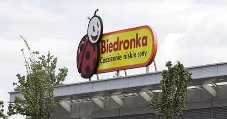 Henryk Kania zainteresował urzędników z UOKiK. Chodzi o Biedronkę