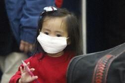 Władze Pekinu zamykają szkoły z powodu SARS