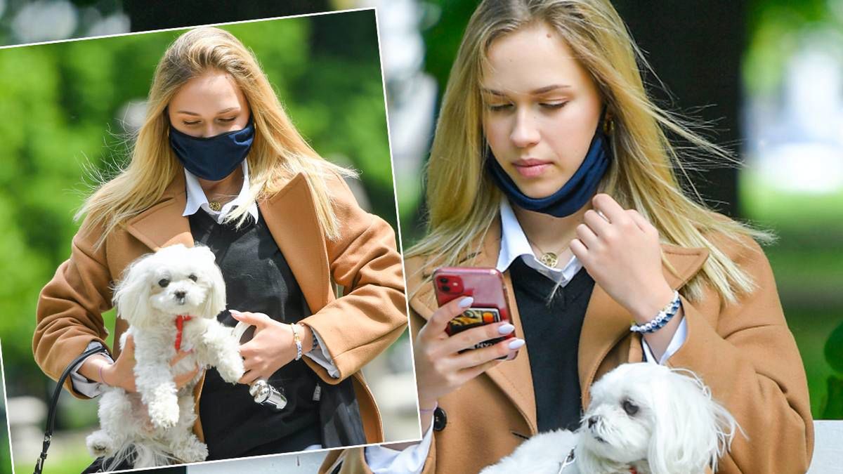 Śliczna Helena Englert zamieniła Central Park na Ogród Saski. Paparazzi przyłapali ją na spacerze