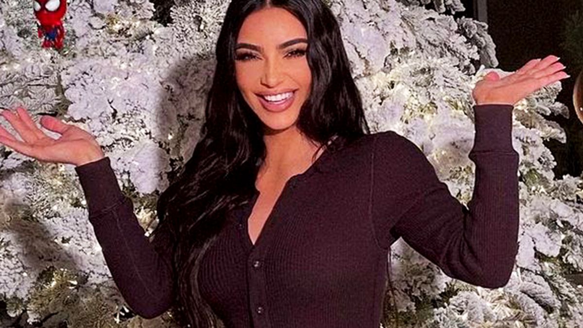 Kim Kardashian pochwaliła się pierwszą choinką. Oryginalna, ale skromniutka. Nie takiej oczekiwali fani najsłynniejszej celebrytki