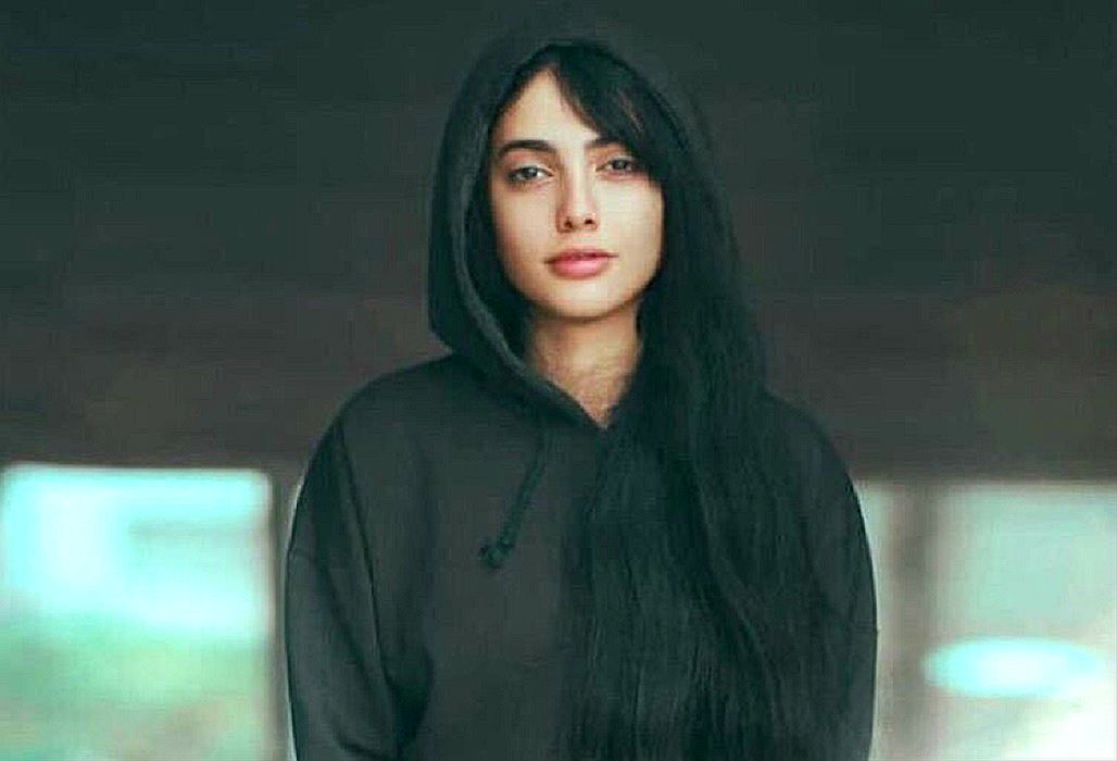 Młoda Iranka wtrącona za kraty. Policja zatrzymała ją za wideo wrzucone do sieci