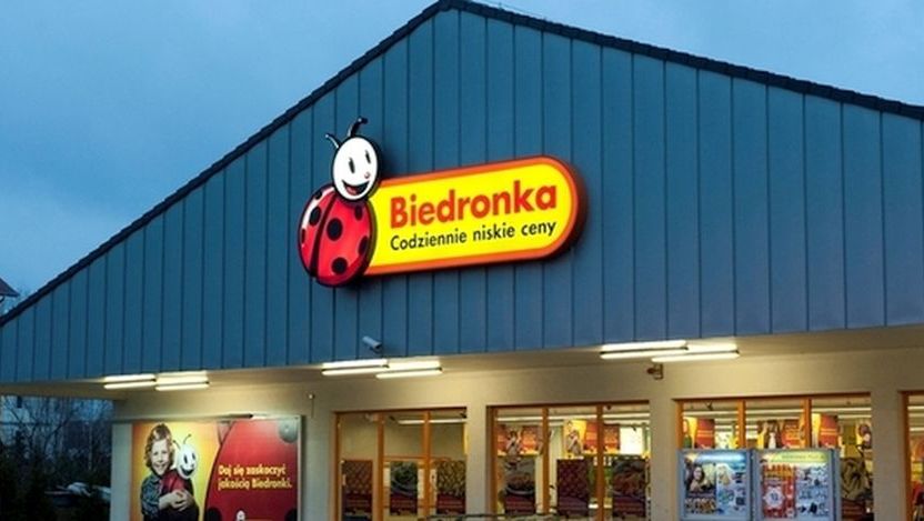 Biedronka szykuje się na najazd Polaków nad morze