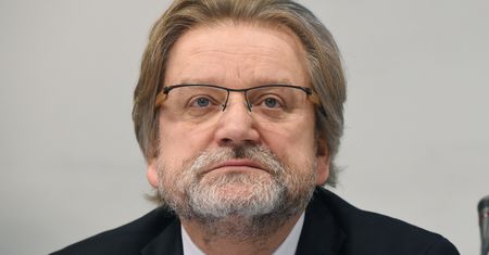Zwolniony wiceminister Jarosław Pinkas wraca do rządu. Etat eksperta