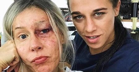 "Pobita" Katarzyna Warnke. Pokazała się ze znaną mistrzynią MMA