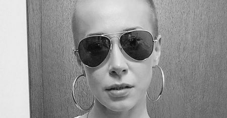 Katarzyna Warnke zachwyca ogoloną głową. "Pozdrowienia dla wszystkich łysych kobiet”