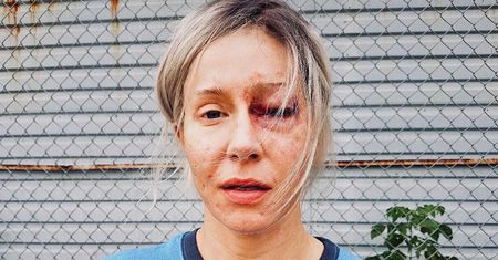 Katarzyna Warnke na zdjęciu Patryka Vegi. Mrozi krew w żyłach