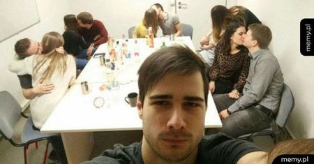 Najlepsze memy na walentynki. Widać, że robią je single