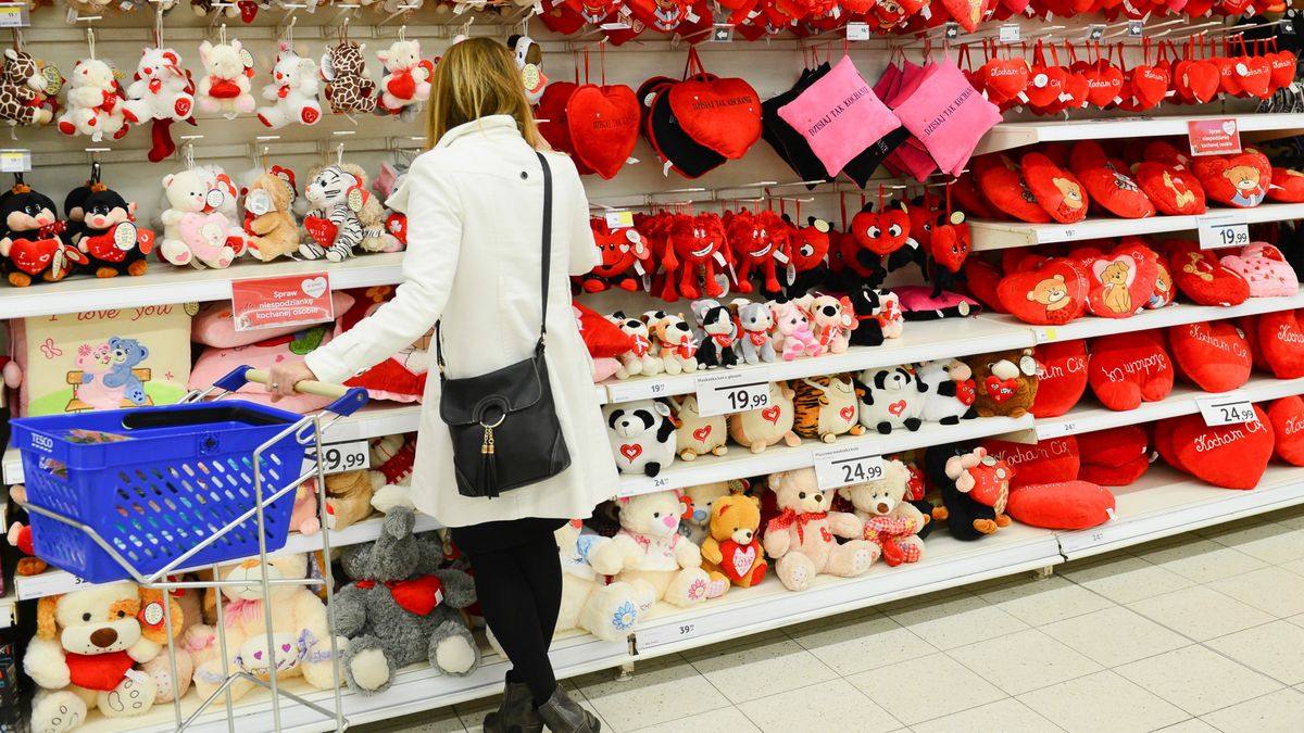 Walentynki to prawdziwe żniwa dla handlowców