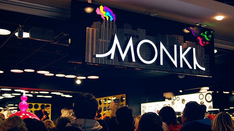 Monki wchodzi do Polski. Pierwszy salon w krakowskiej Bonarce