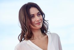 Olga Kurylenko ma koronawirusa. Zdradziła, czym się leczy