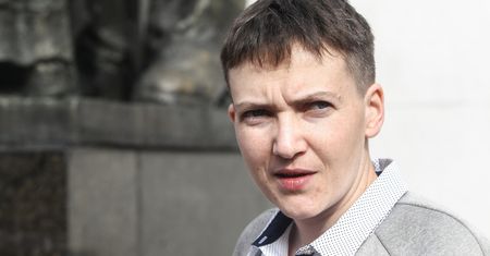 Nadija Sawczenko wypuszczona z aresztu. "Nie łamię prawa"
