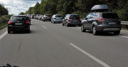 Wiesz, jak właściwie stworzyć korytarz życia? W innych krajach to obowiązek