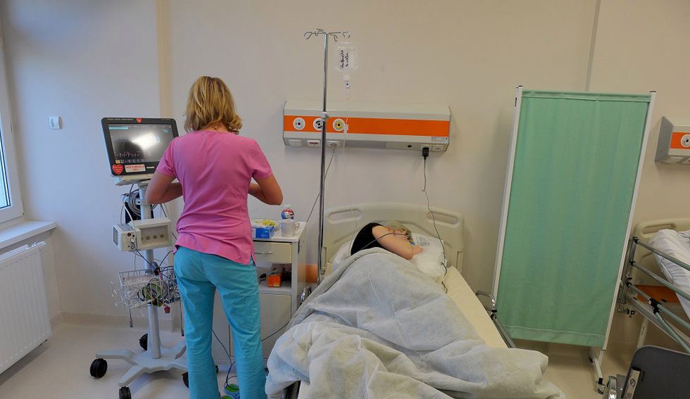 Pielęgniarki muszą mierzyć się z traumatycznymi przeżyciami w pracy 