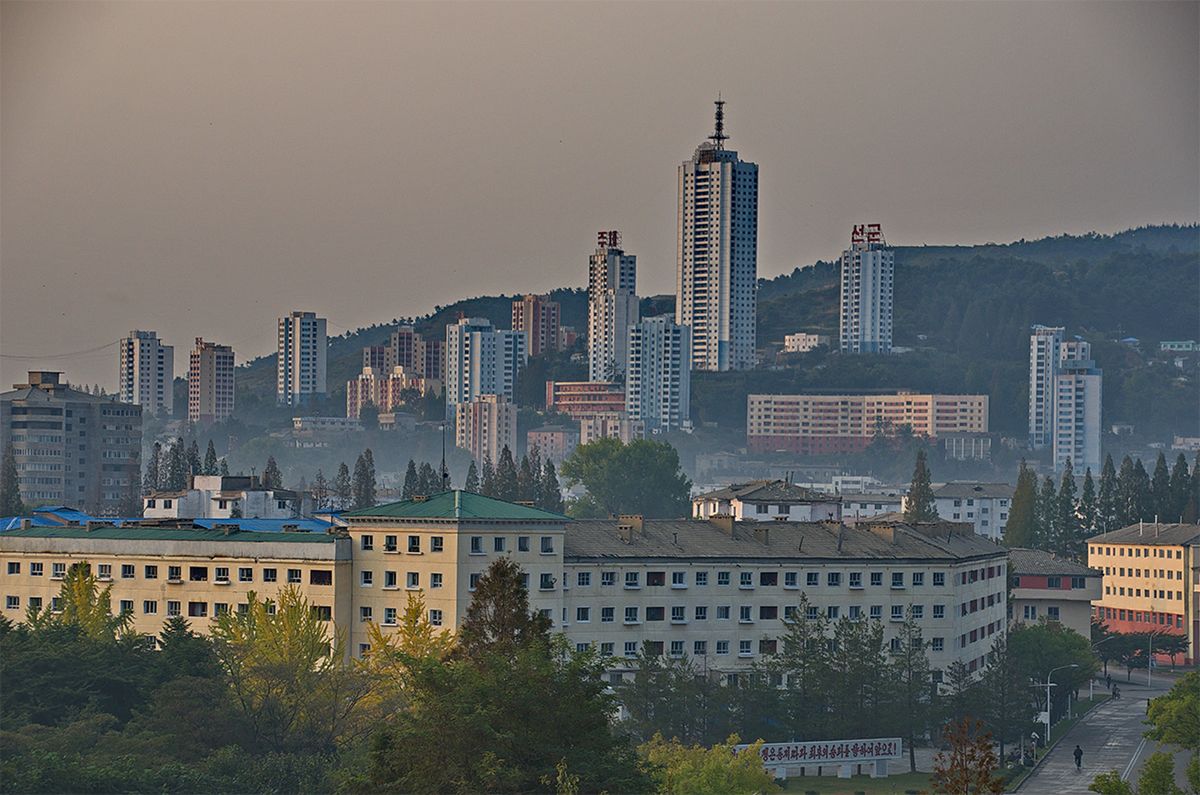 Miasto Wonsan na fotografii z 2015 roku 