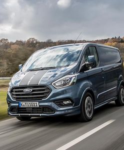 Nowy Ford Transit Custom. Dostawczak dostępny nawet w wersji sport