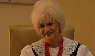 Radni obniżyli burmistrz Lędzin pensję o połowę. A Struzikowi i Gronkiewicz się upiekło